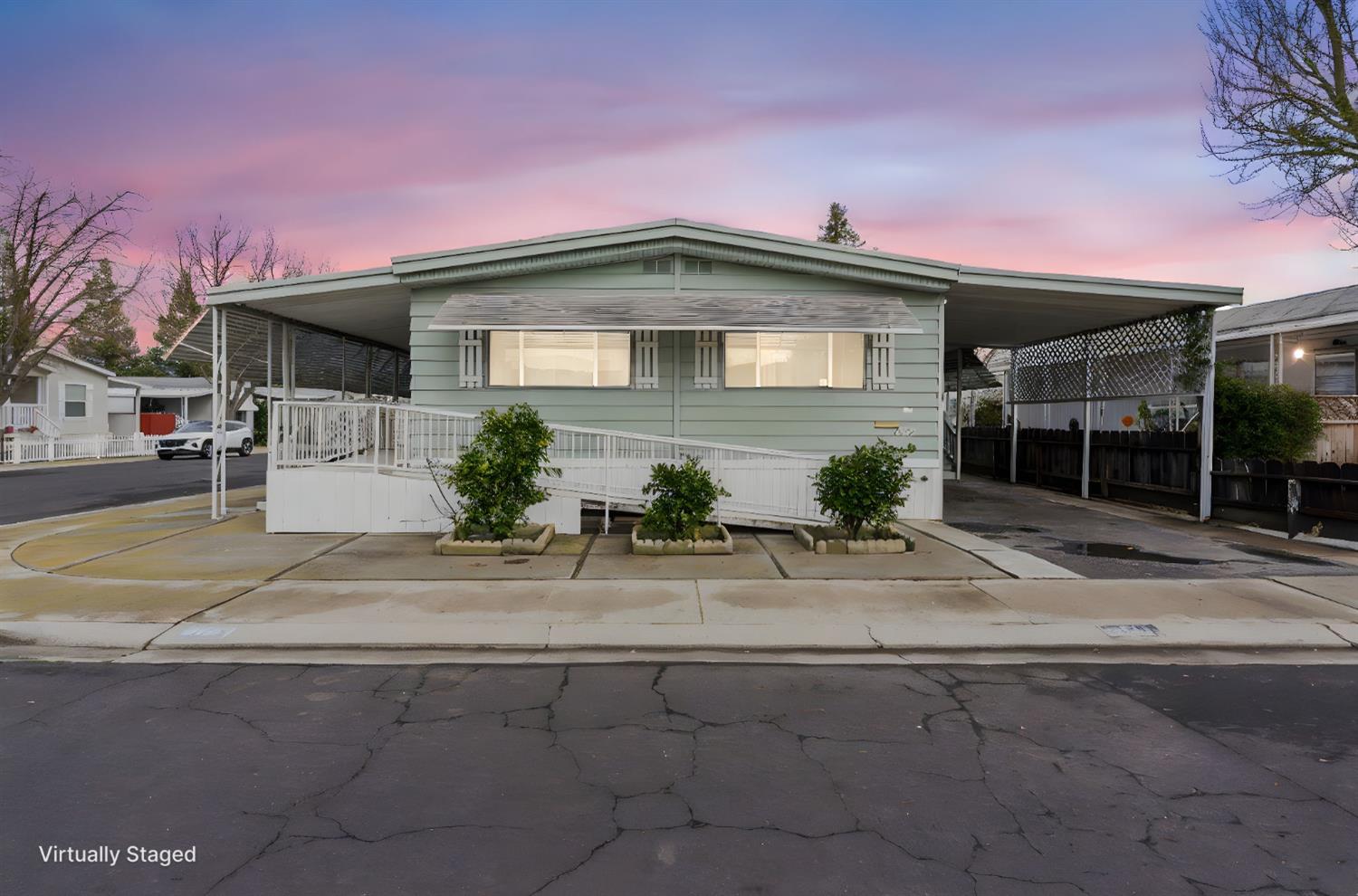 2129 Viking Ln, Modesto, CA 95350