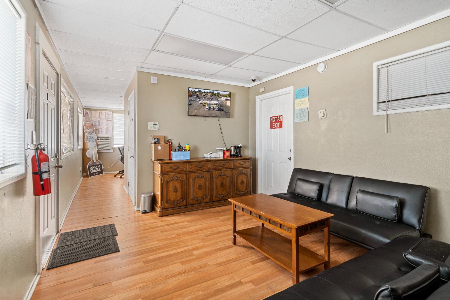 1397 N main St, Manteca, CA 95336