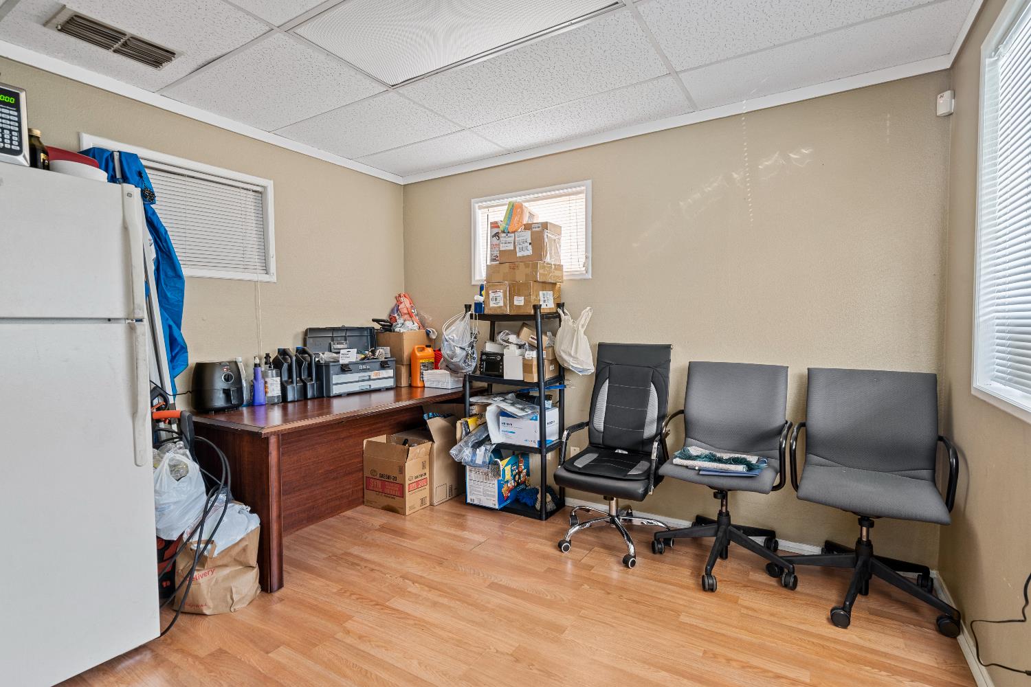 1397 N main St, Manteca, CA 95336