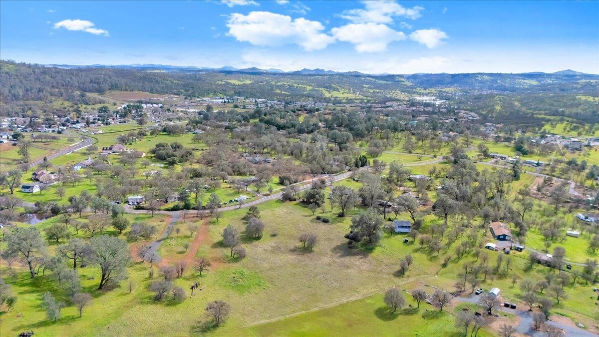 622 Pinon Dr, Copperopolis, CA 95228