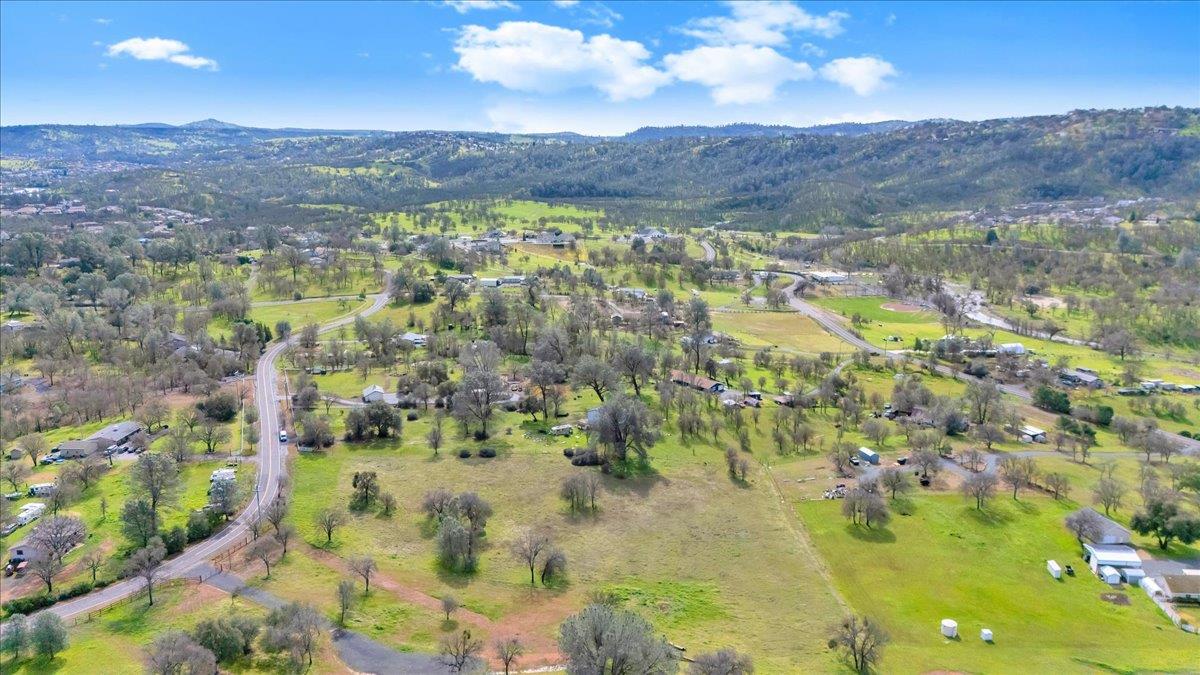 622 Pinon Dr, Copperopolis, CA 95228