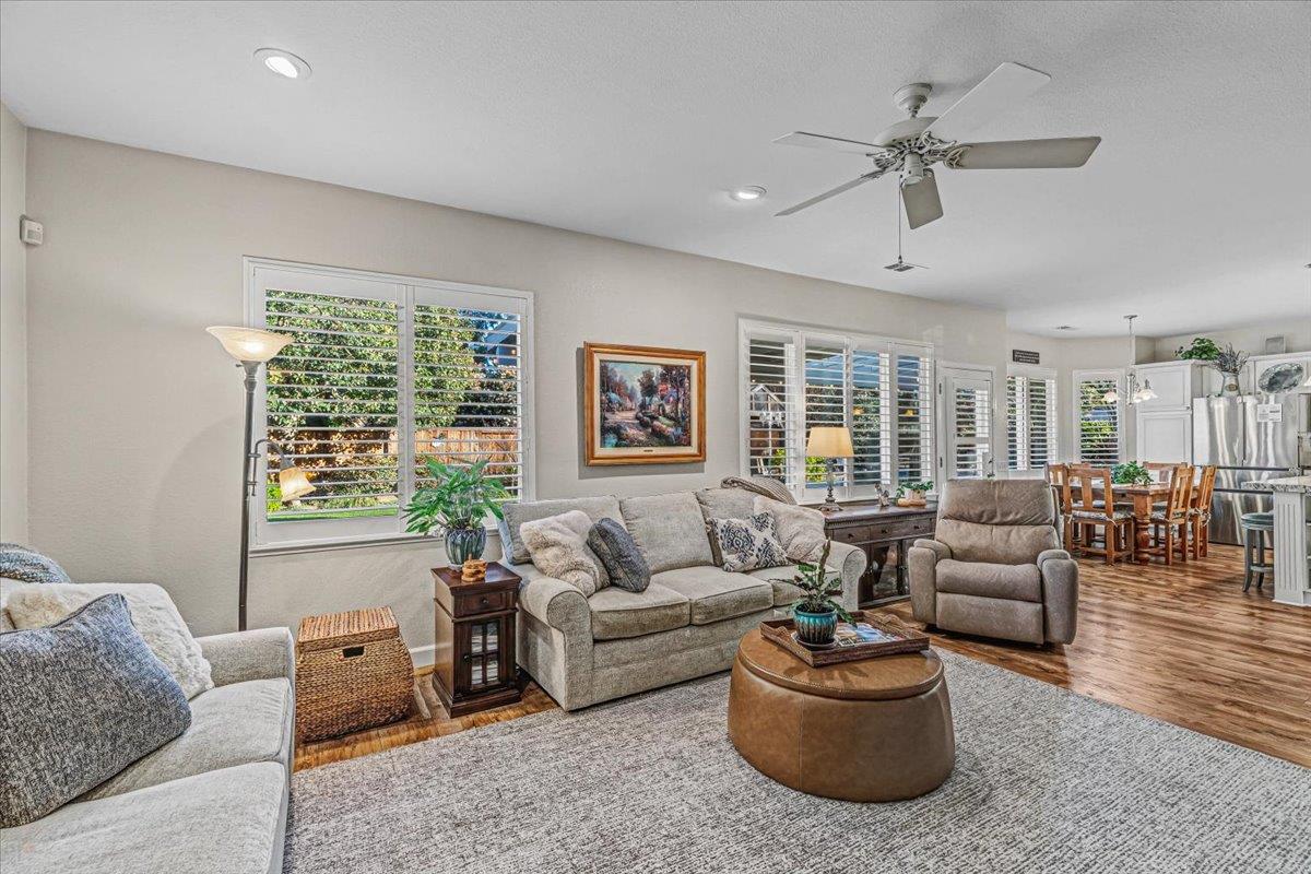 1738 Heirloom Ct, Modesto, CA 95357