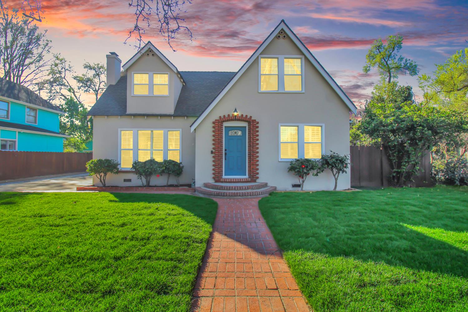 317 Park Ave, Modesto, CA 95354