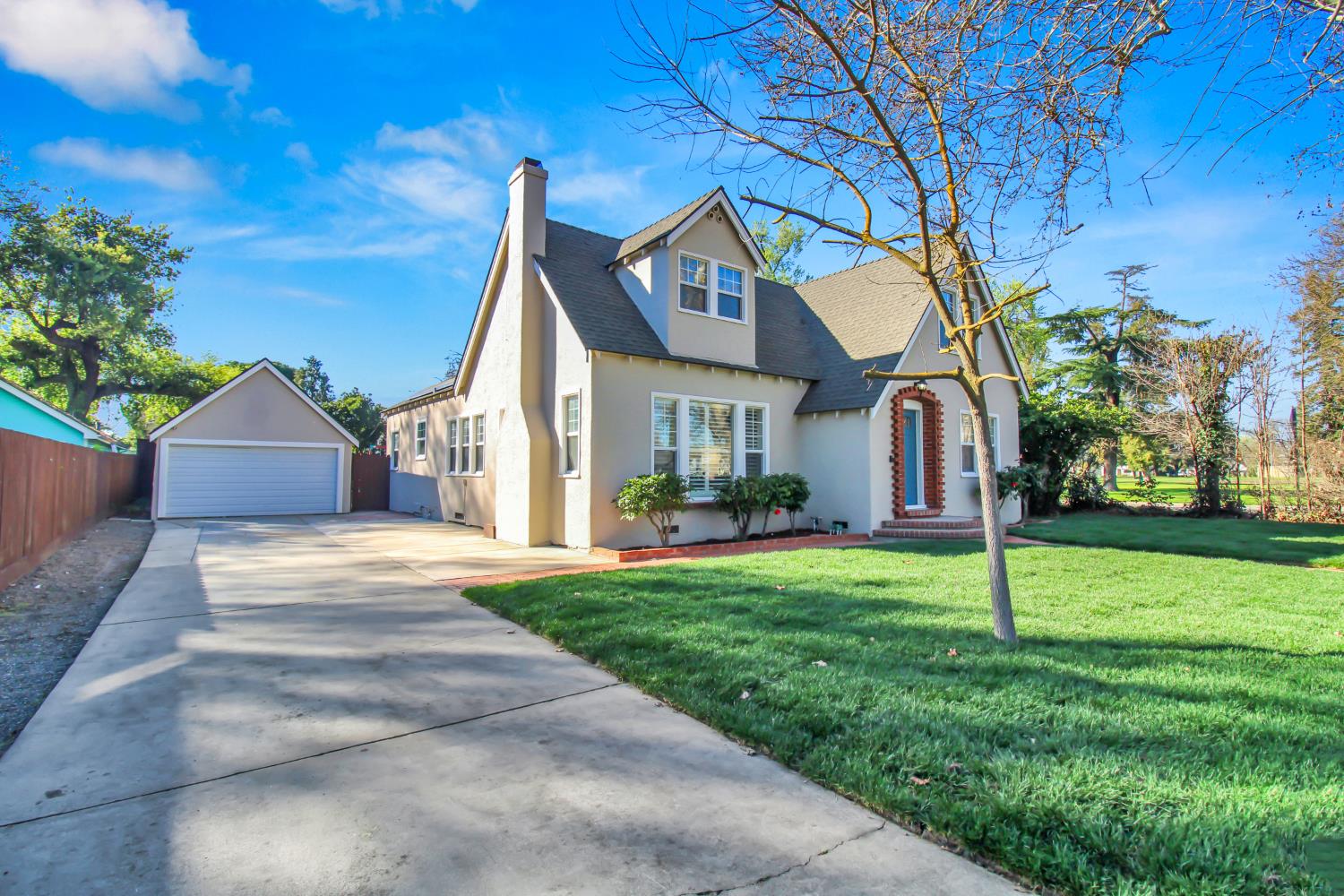 317 Park Ave, Modesto, CA 95354