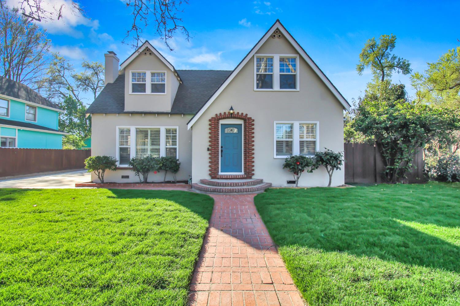 317 Park Ave, Modesto, CA 95354