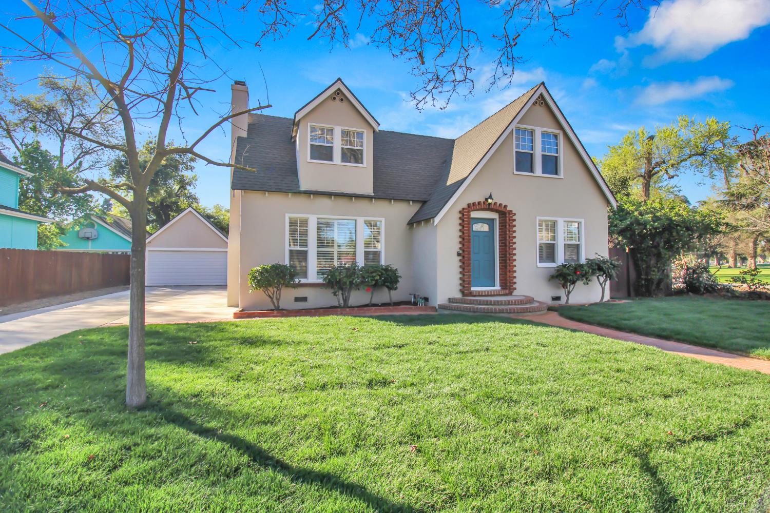 317 Park Ave, Modesto, CA 95354