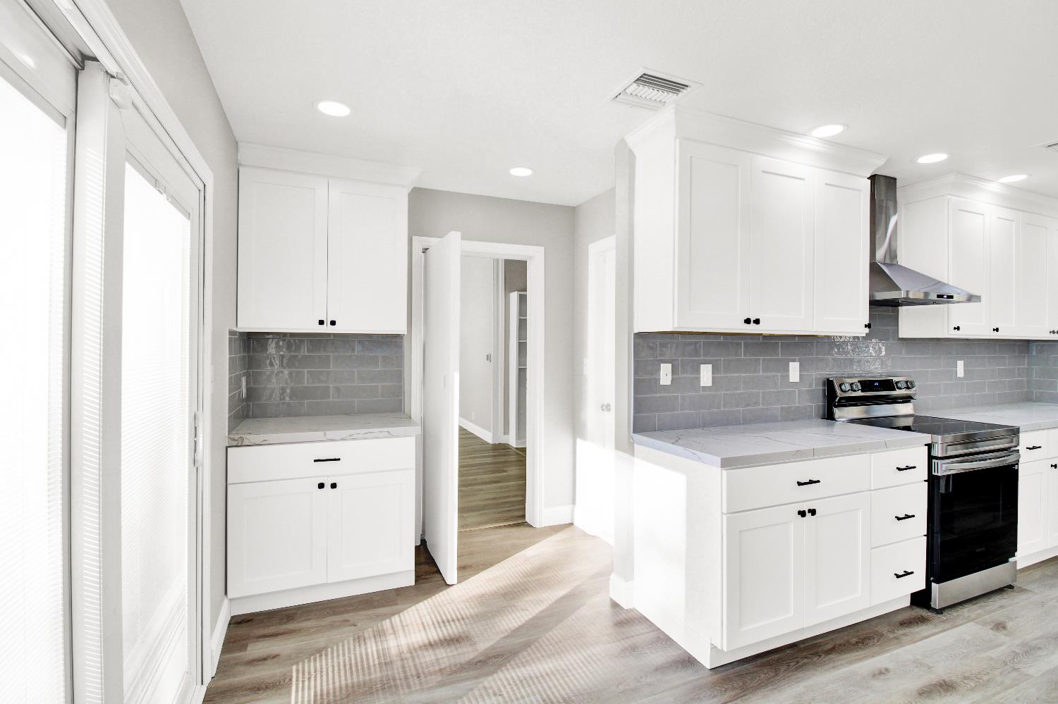 317 Park Ave, Modesto, CA 95354