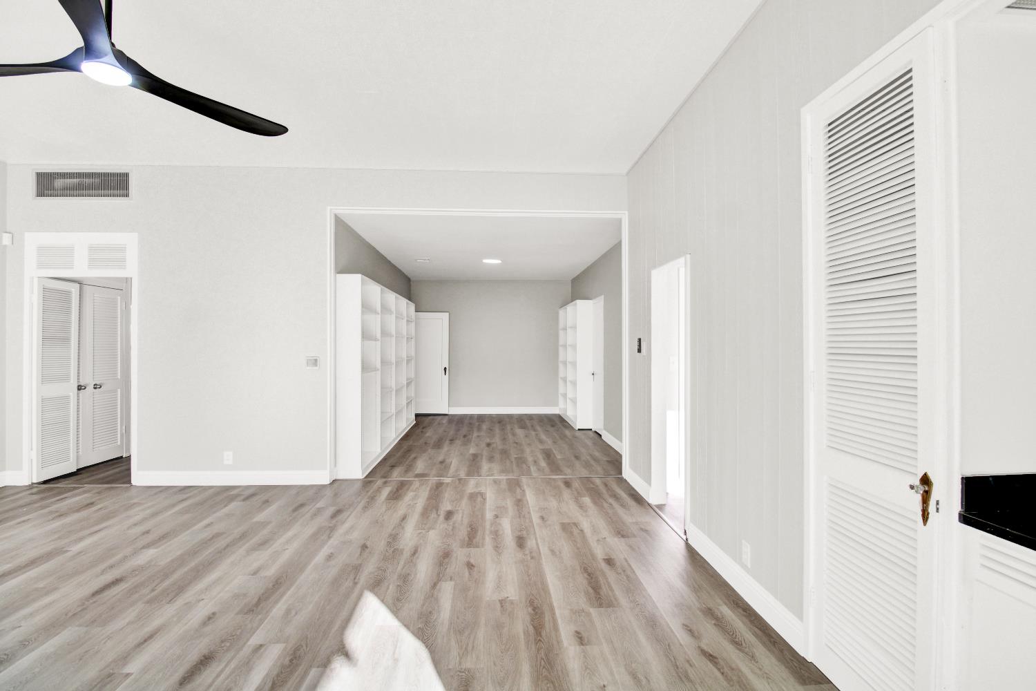 317 Park Ave, Modesto, CA 95354