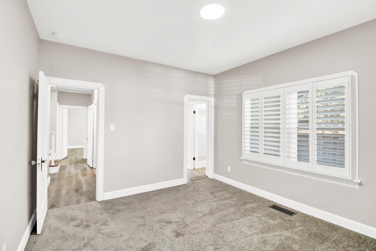 317 Park Ave, Modesto, CA 95354