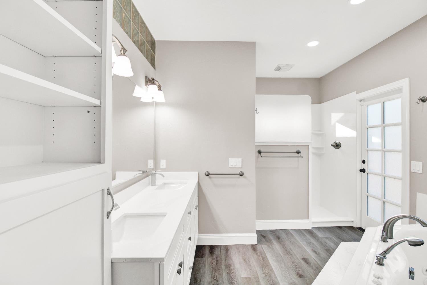 317 Park Ave, Modesto, CA 95354