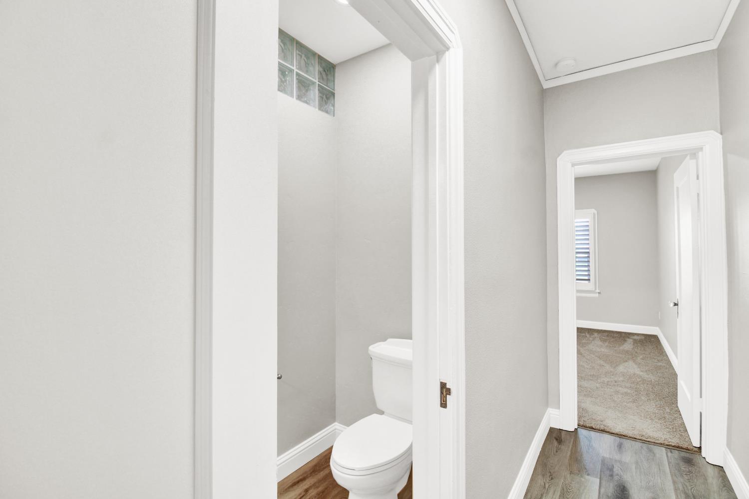 317 Park Ave, Modesto, CA 95354