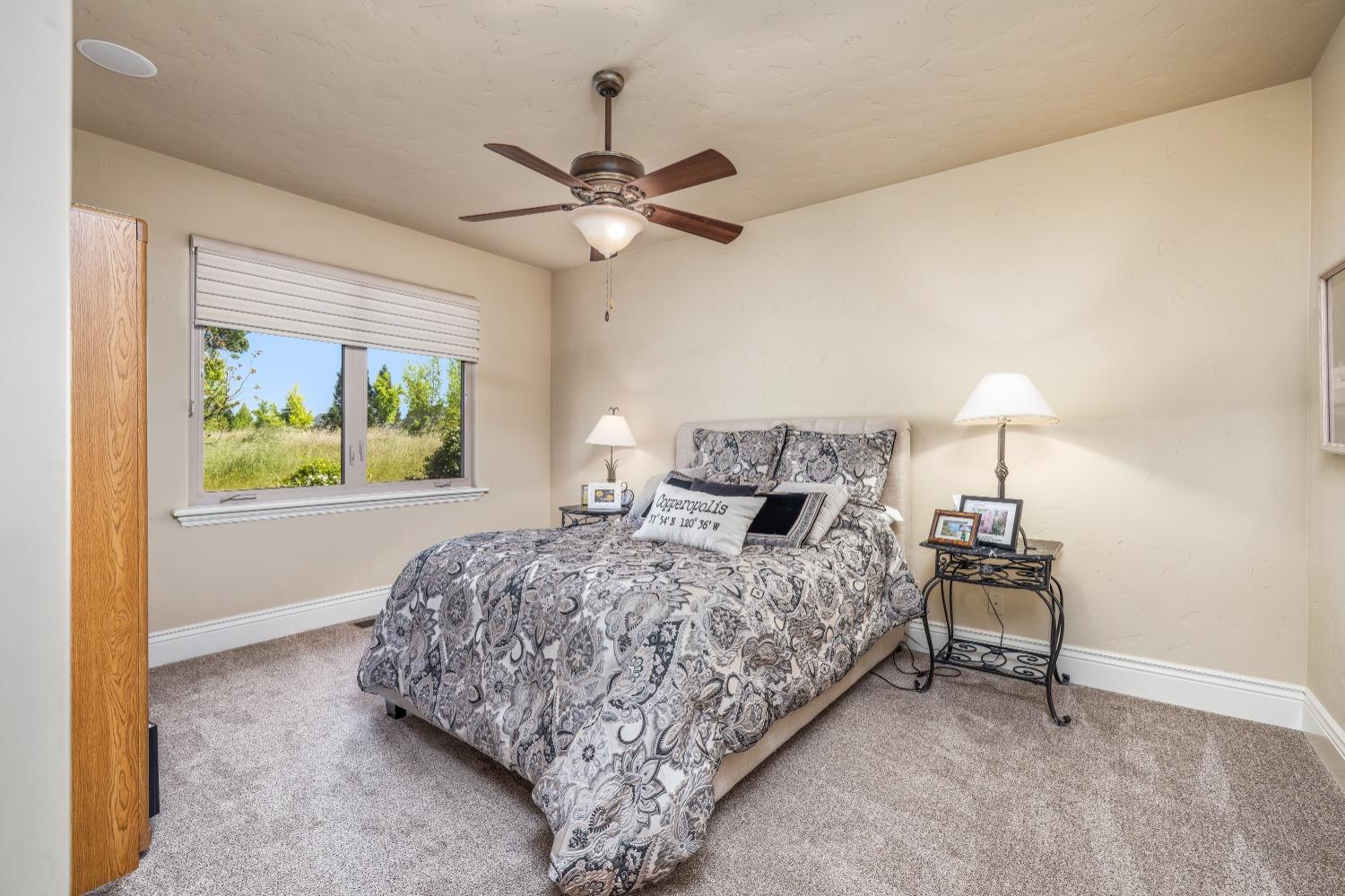 50 Knolls Ct, Copperopolis, CA 95228