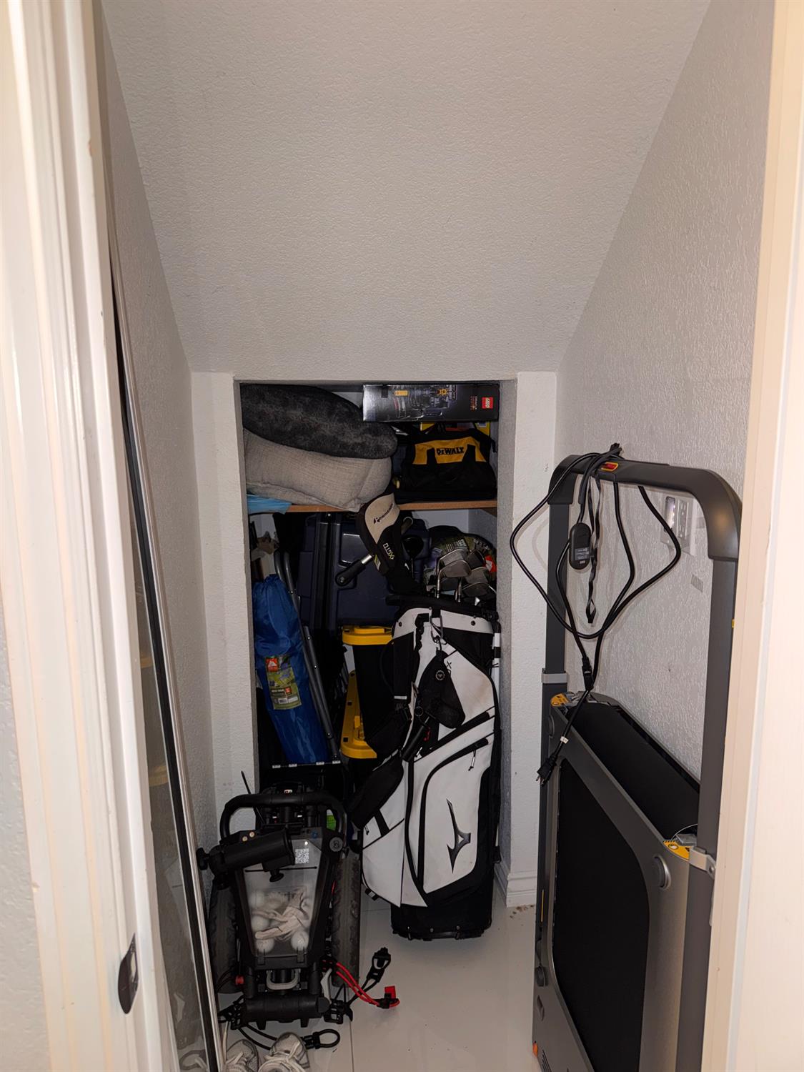 1745 N Winery Ave #102, Fresno, CA 93703