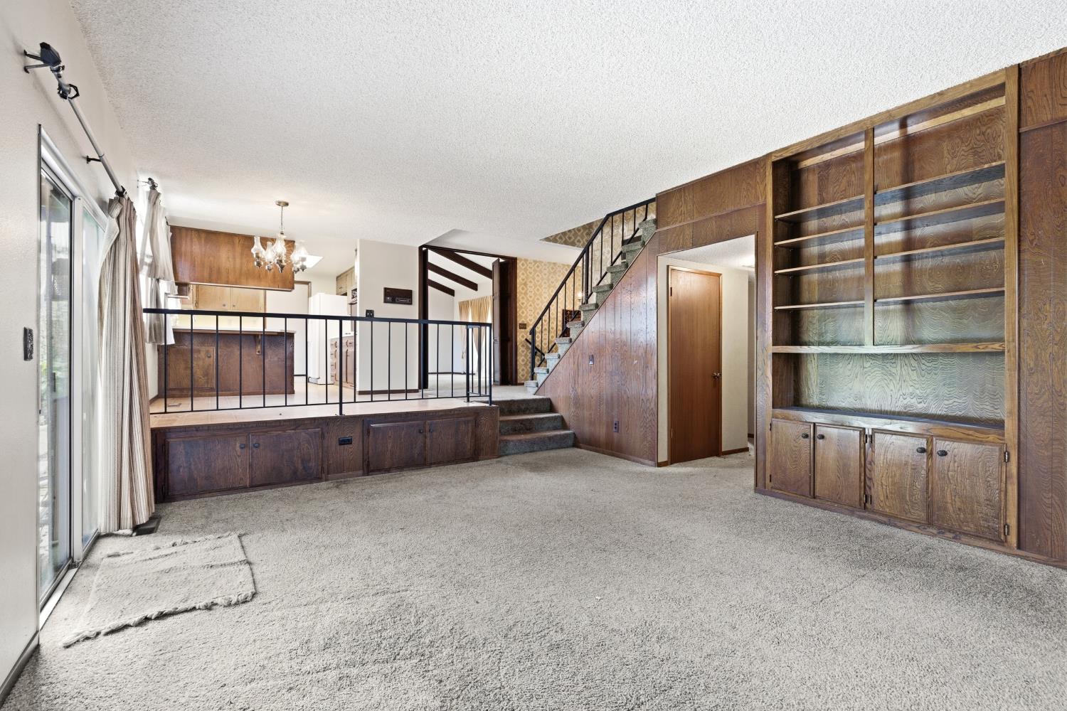 1421 Glenhaven Dr, Modesto, CA 95355