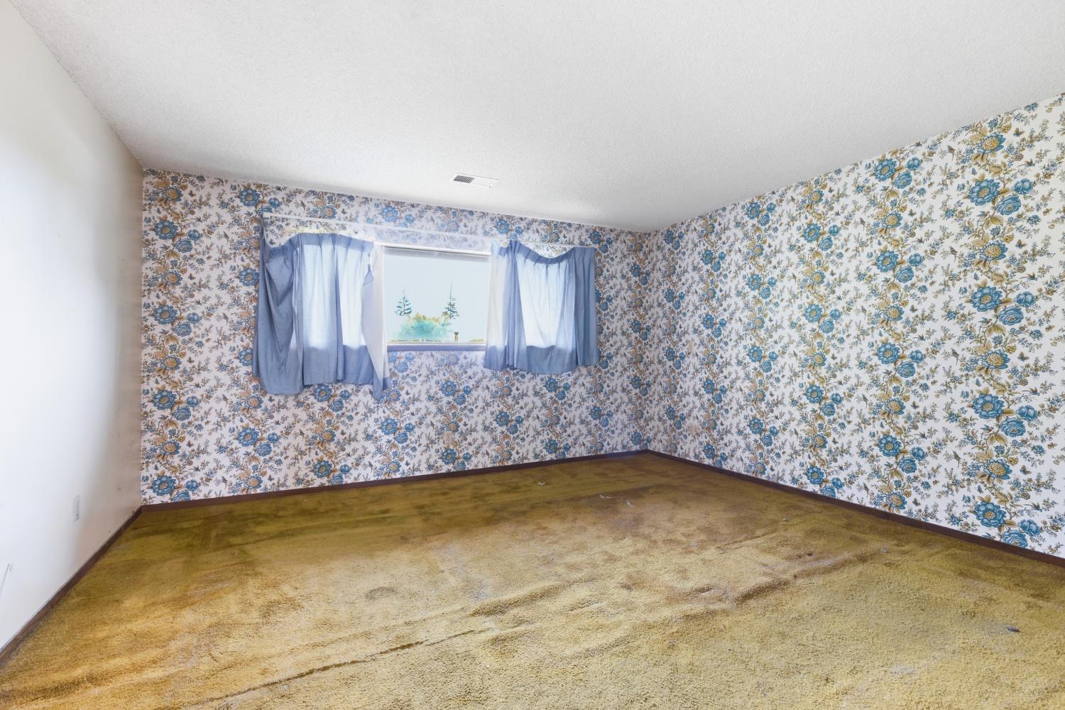 1421 Glenhaven Dr, Modesto, CA 95355