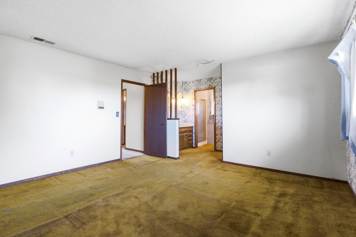 1421 Glenhaven Dr, Modesto, CA 95355