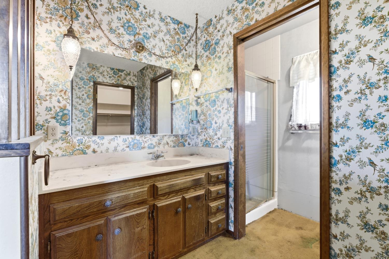 1421 Glenhaven Dr, Modesto, CA 95355