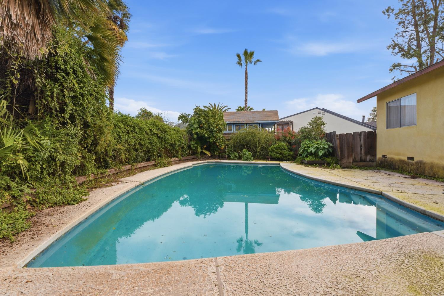 1421 Glenhaven Dr, Modesto, CA 95355