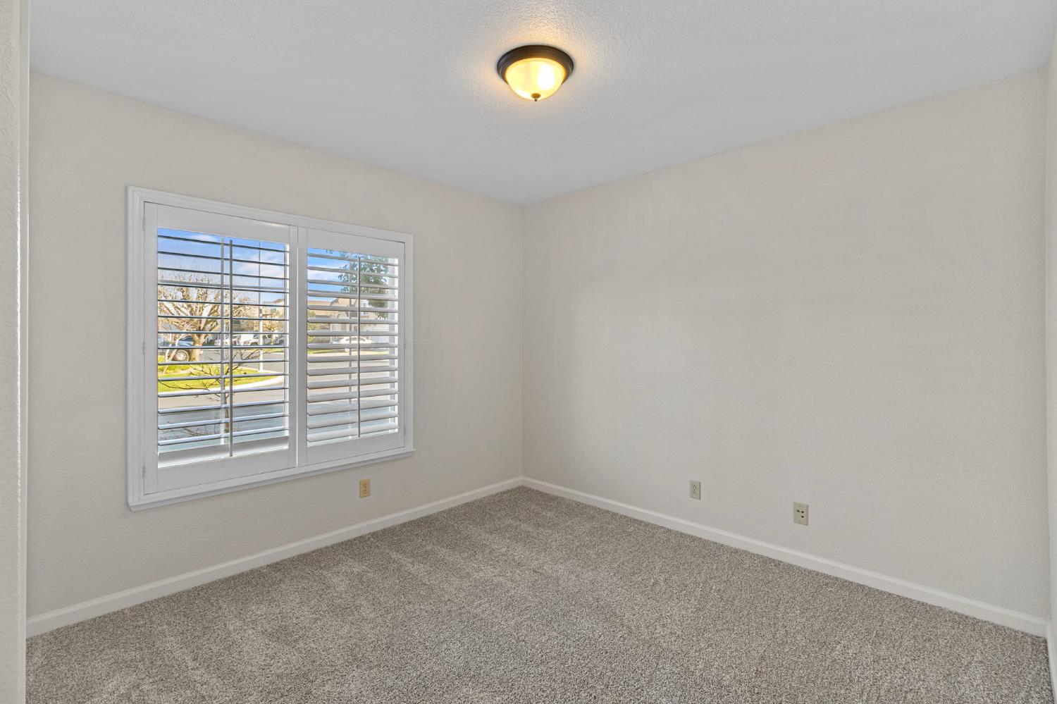 1605 Epping Ave, Modesto, CA 95355