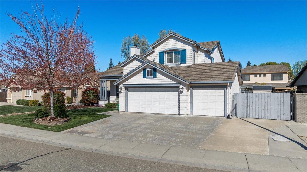 346 S Manley Rd, Ripon, CA 95366