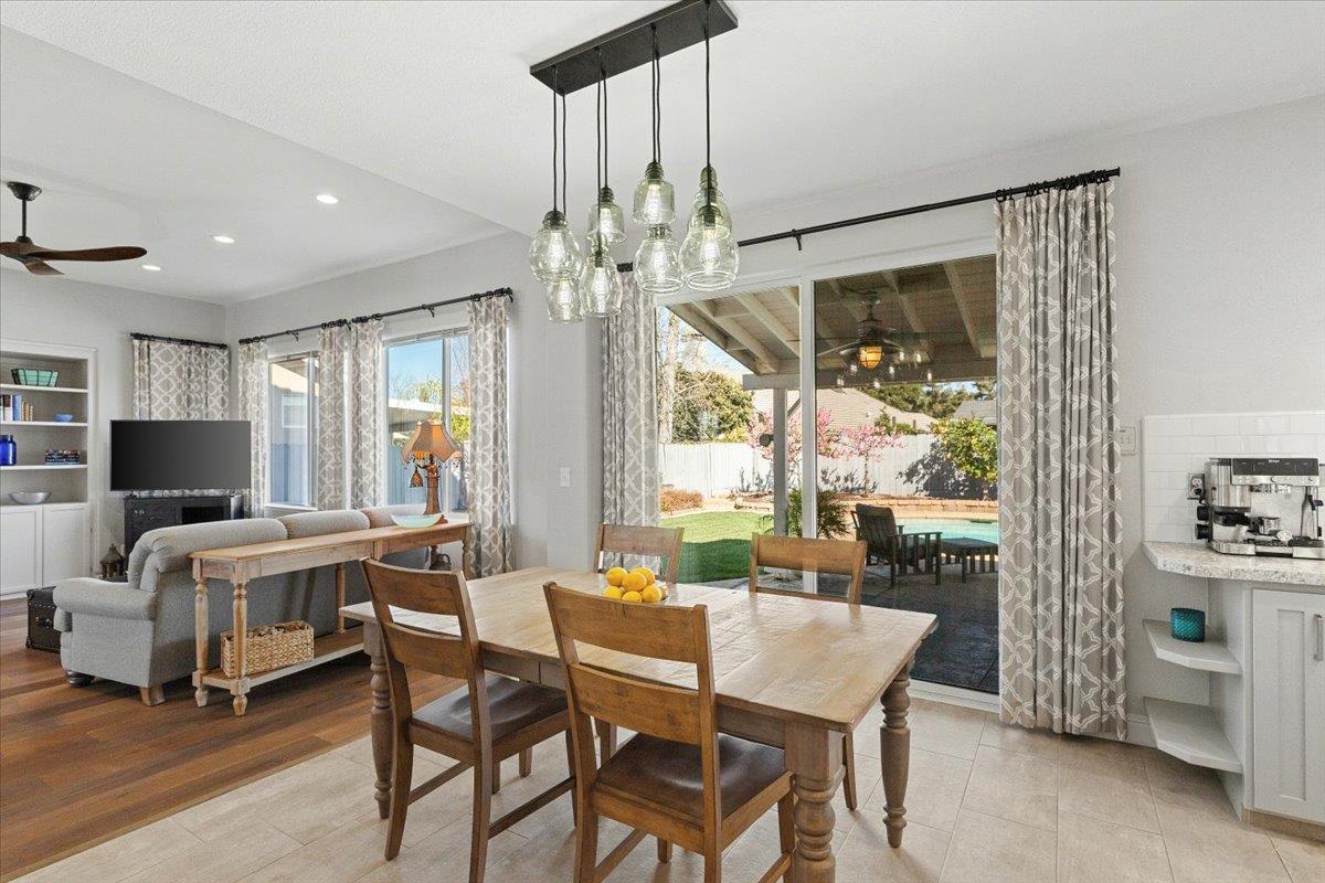 346 S Manley Rd, Ripon, CA 95366