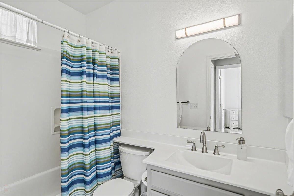 346 S Manley Rd, Ripon, CA 95366