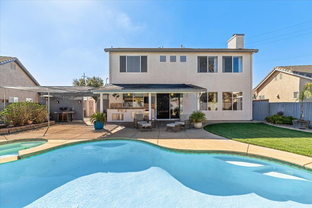 346 S Manley Rd, Ripon, CA 95366