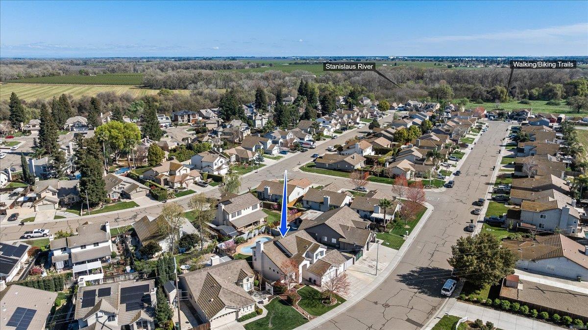 346 S Manley Rd, Ripon, CA 95366