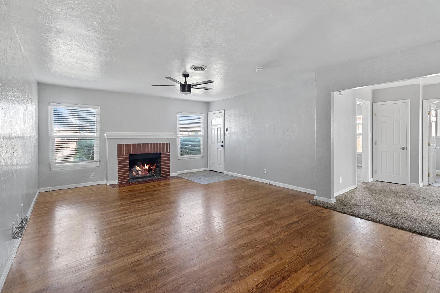 1628 Honeysuckle Dr, Modesto, CA 95350