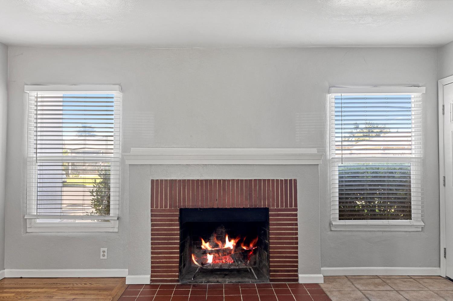 1628 Honeysuckle Dr, Modesto, CA 95350