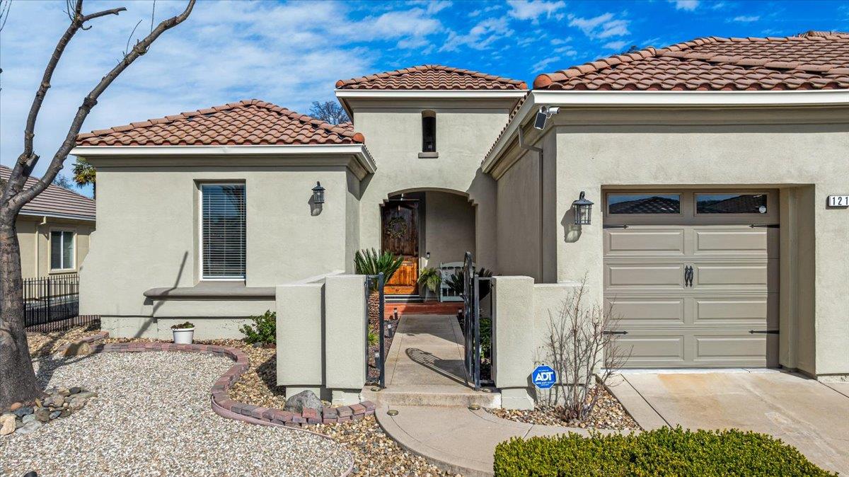 121 Athena Dr, Copperopolis, CA 95228