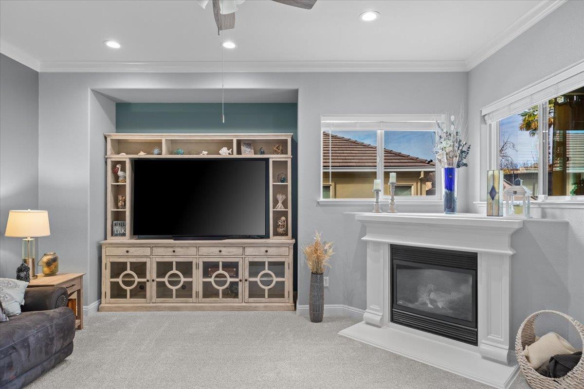 121 Athena Dr, Copperopolis, CA 95228