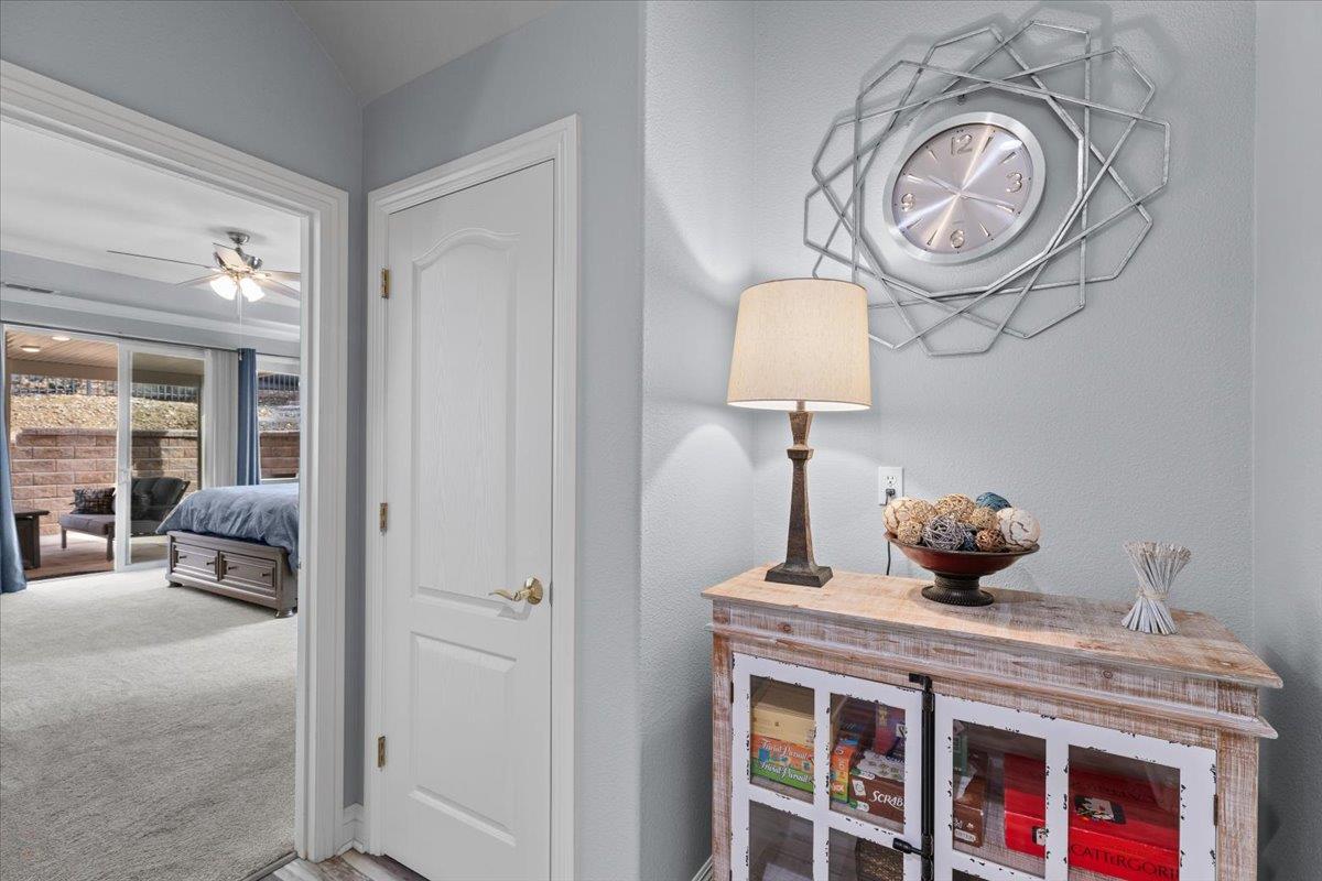 121 Athena Dr, Copperopolis, CA 95228