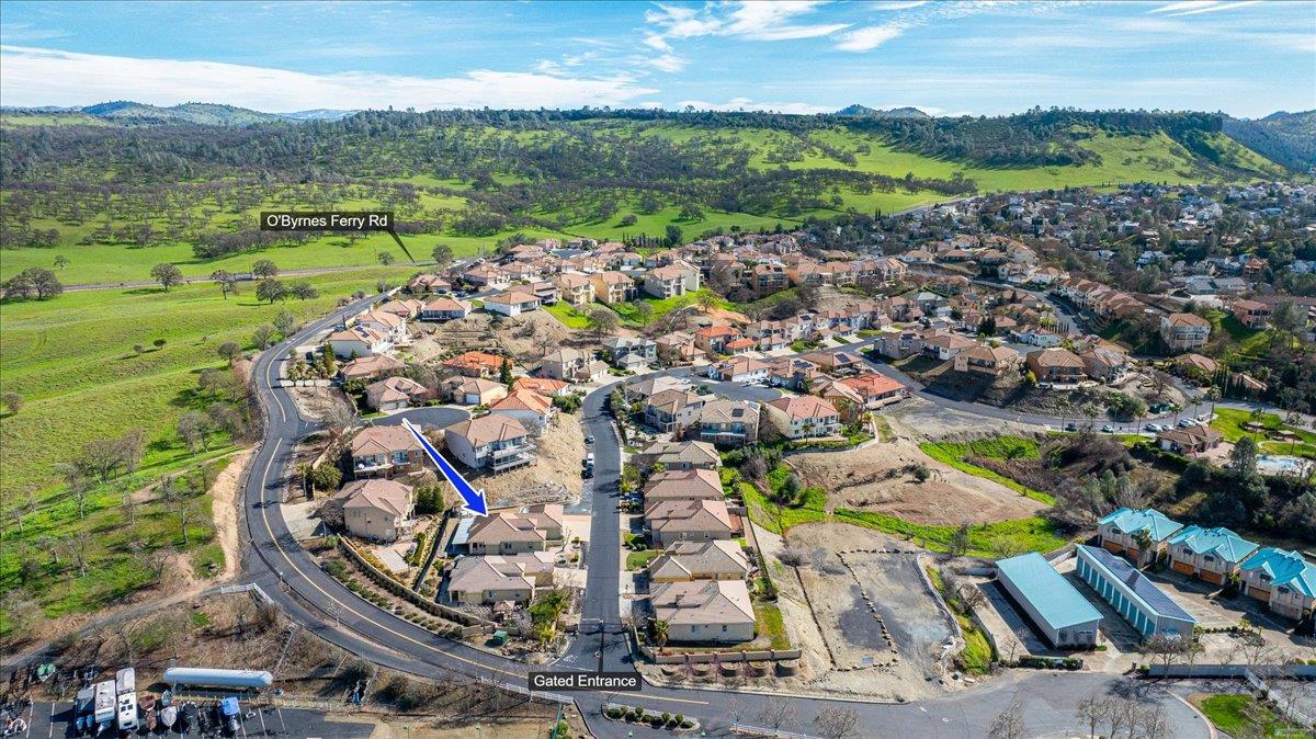 121 Athena Dr, Copperopolis, CA 95228