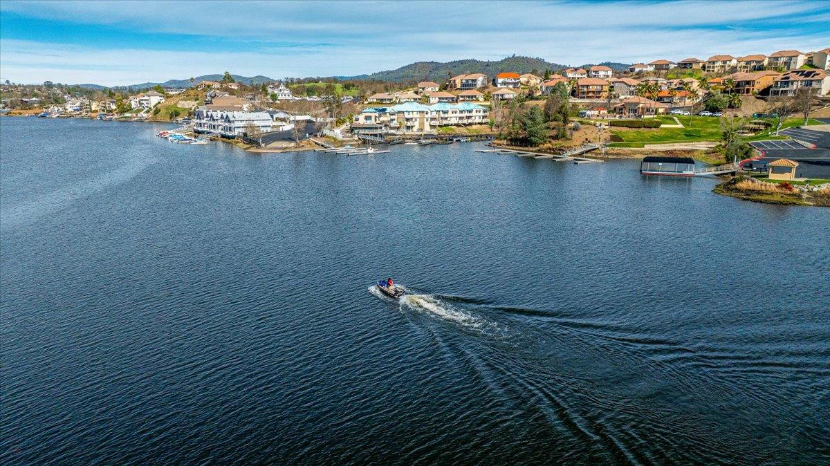 121 Athena Dr, Copperopolis, CA 95228