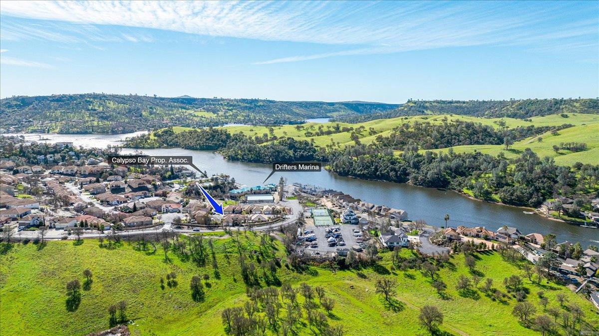 121 Athena Dr, Copperopolis, CA 95228