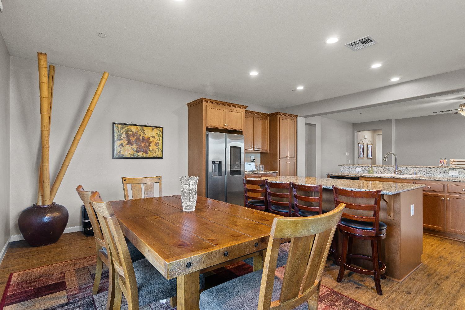 6544 Bowing Ct, Riverbank, CA 95367