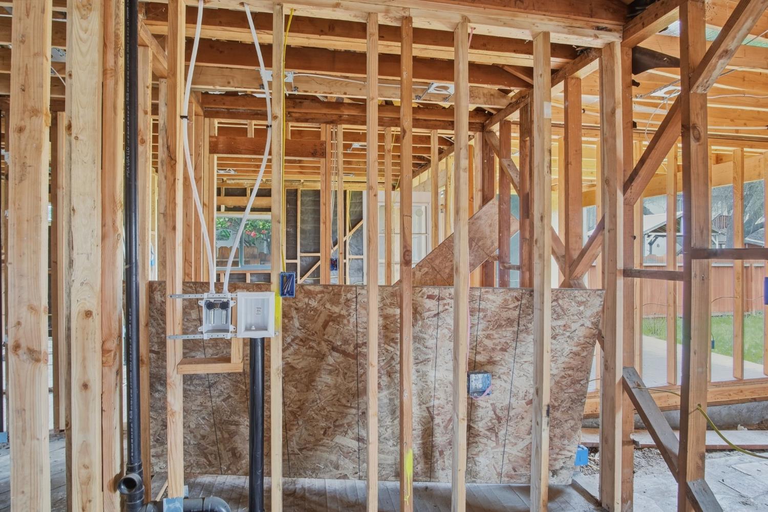 1131 N Rosemore Ave, Modesto, CA 95358