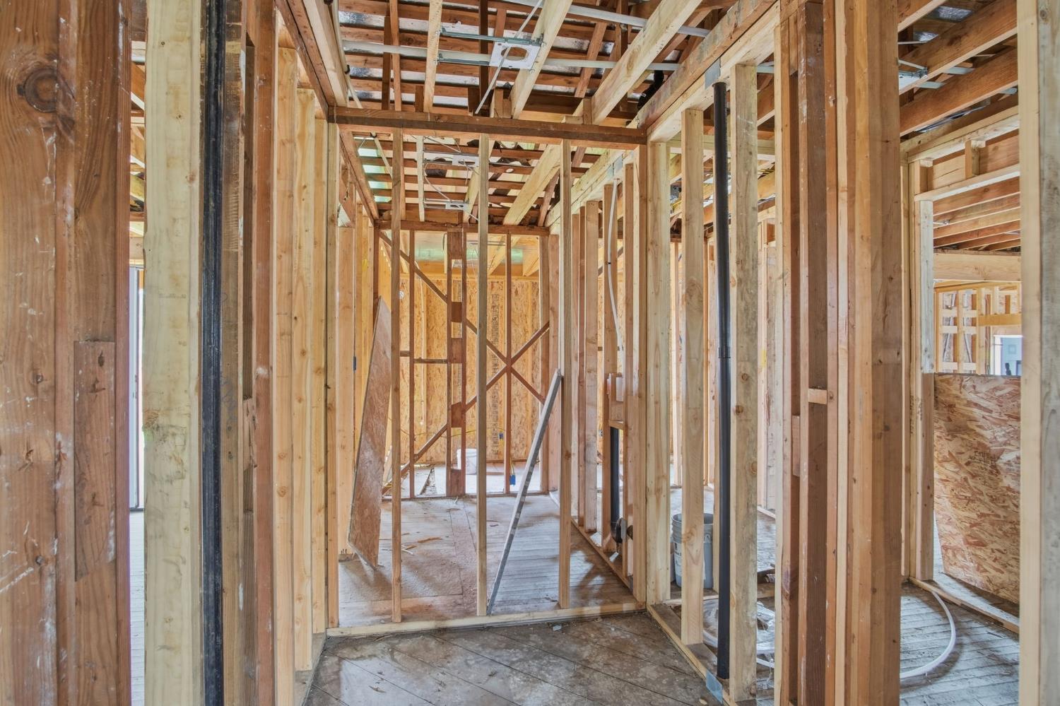 1131 N Rosemore Ave, Modesto, CA 95358