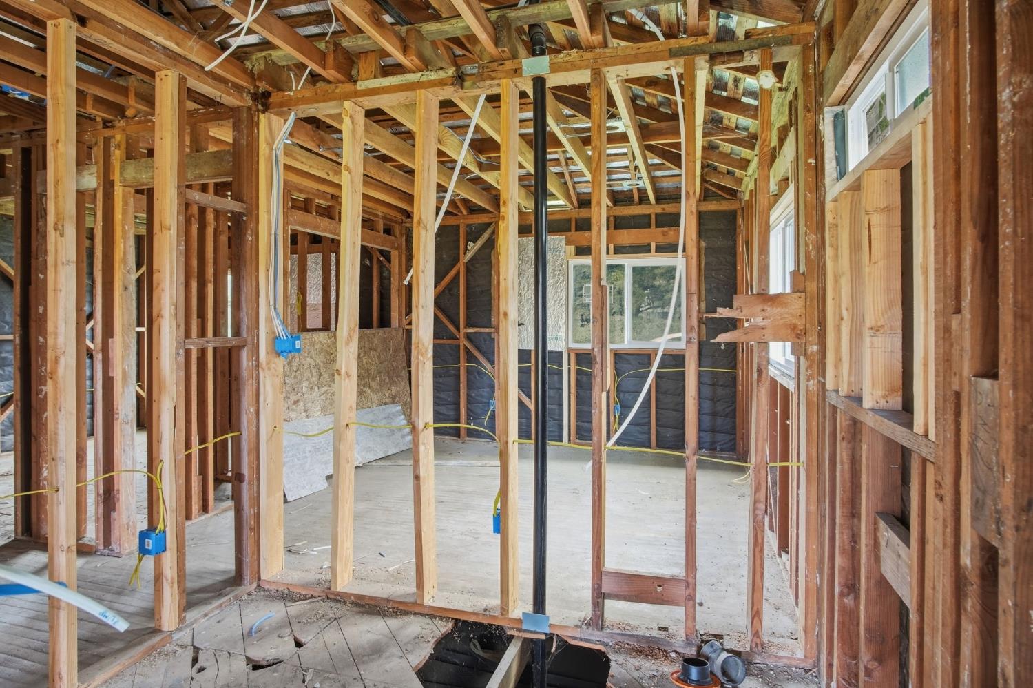 1131 N Rosemore Ave, Modesto, CA 95358