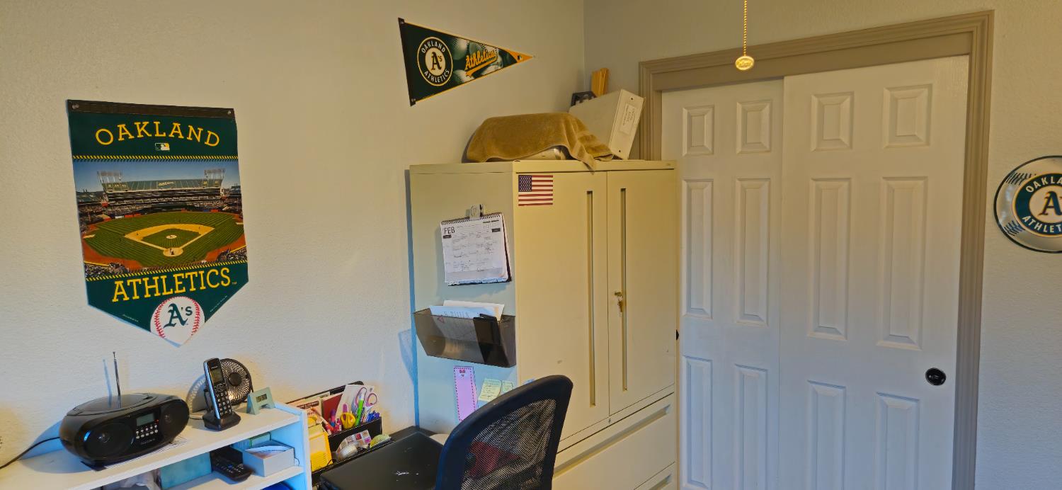 13319 Welch St, Waterford, CA 95386