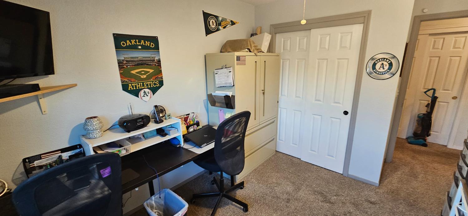 13319 Welch St, Waterford, CA 95386