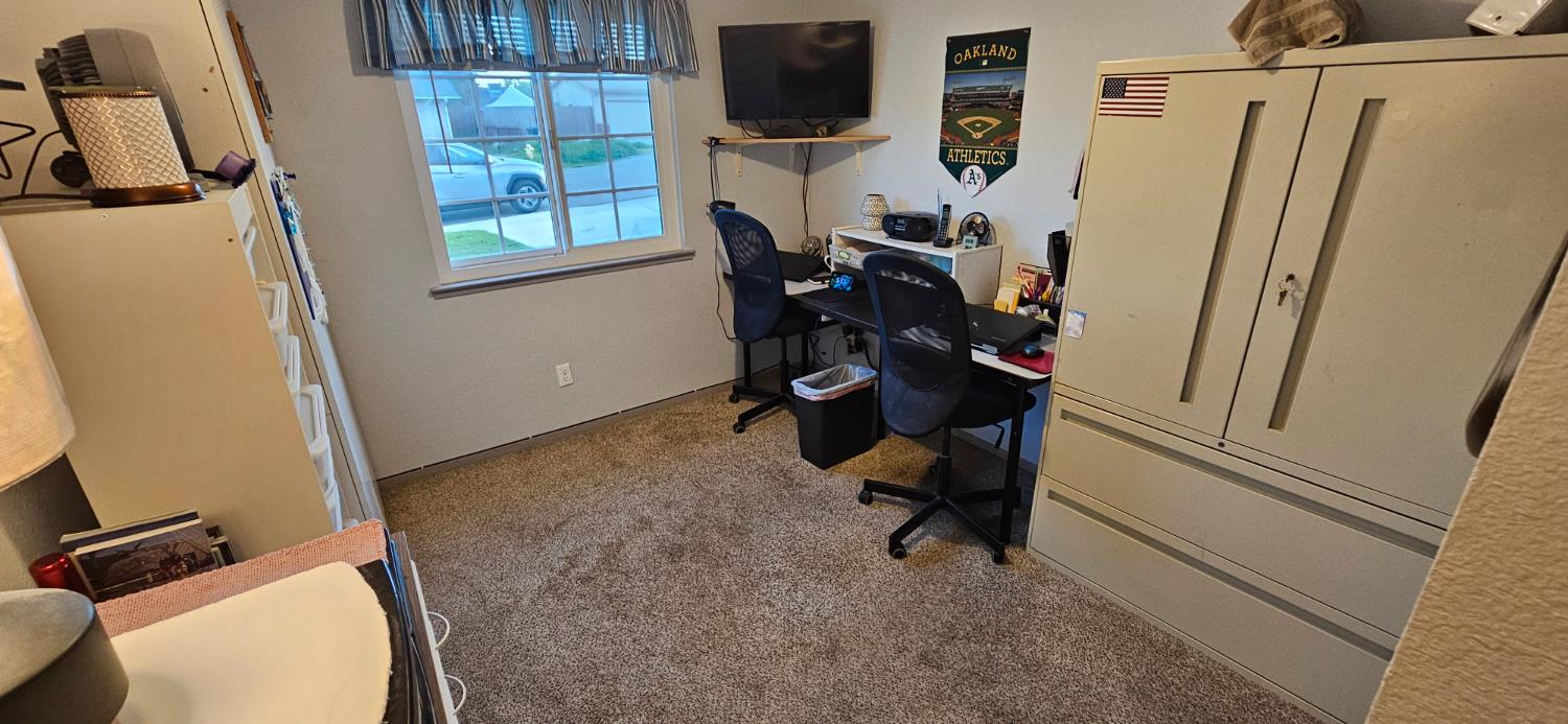 13319 Welch St, Waterford, CA 95386