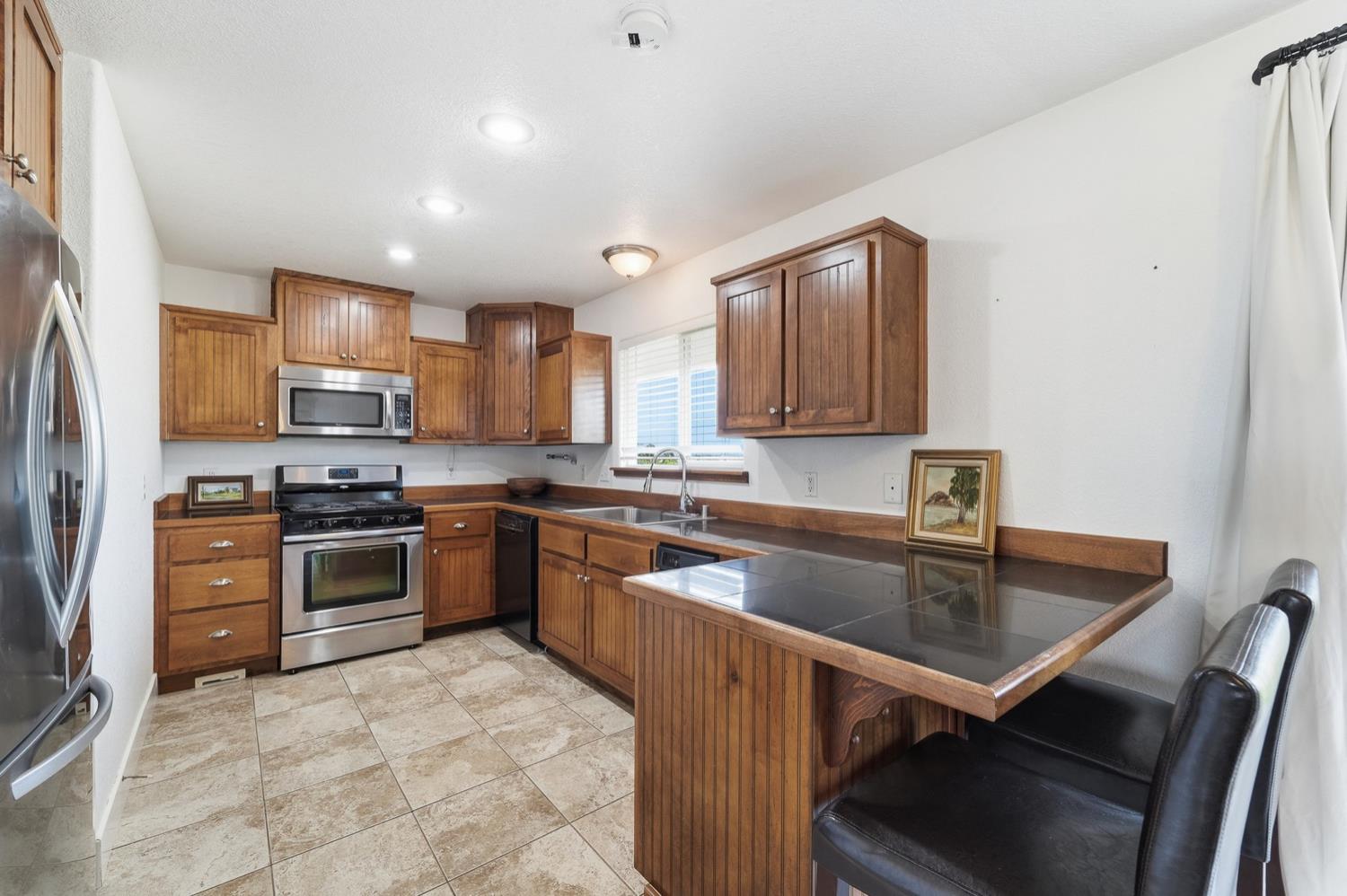 2615 Ranchito Dr, La Grange, CA 95329