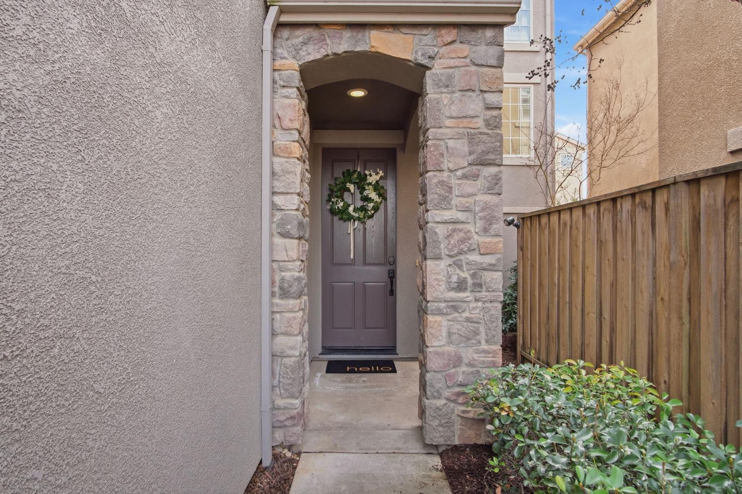 154 Splendido Ct, Newman, CA 95360