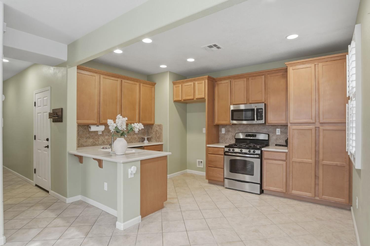 154 Splendido Ct, Newman, CA 95360