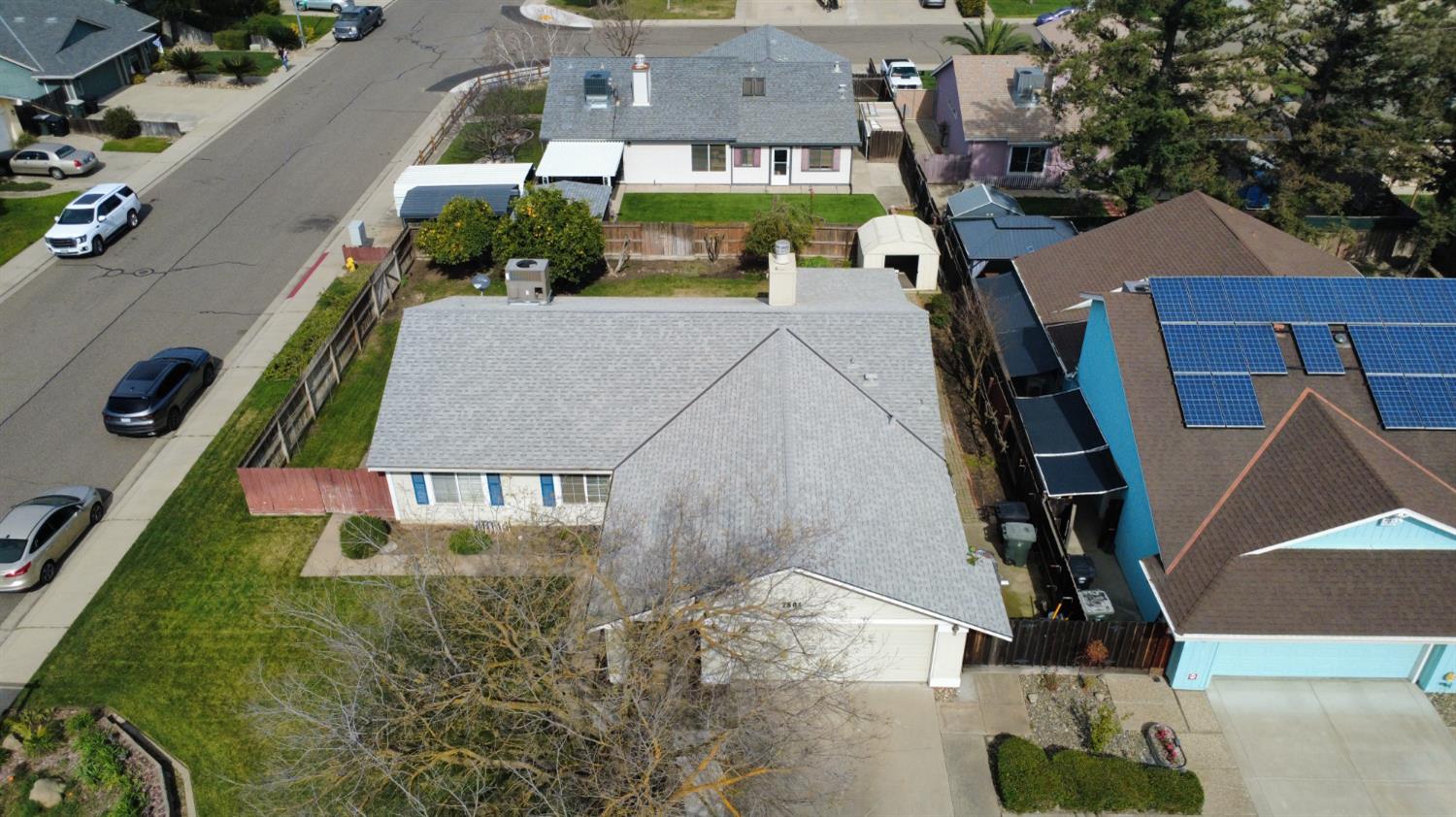 7501 Vixen Ct, Hughson, CA 95326