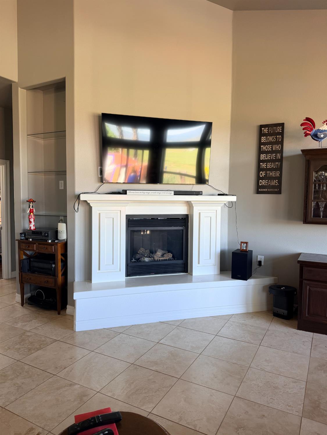 9556 Banderilla Dr, La Grange, CA 95329