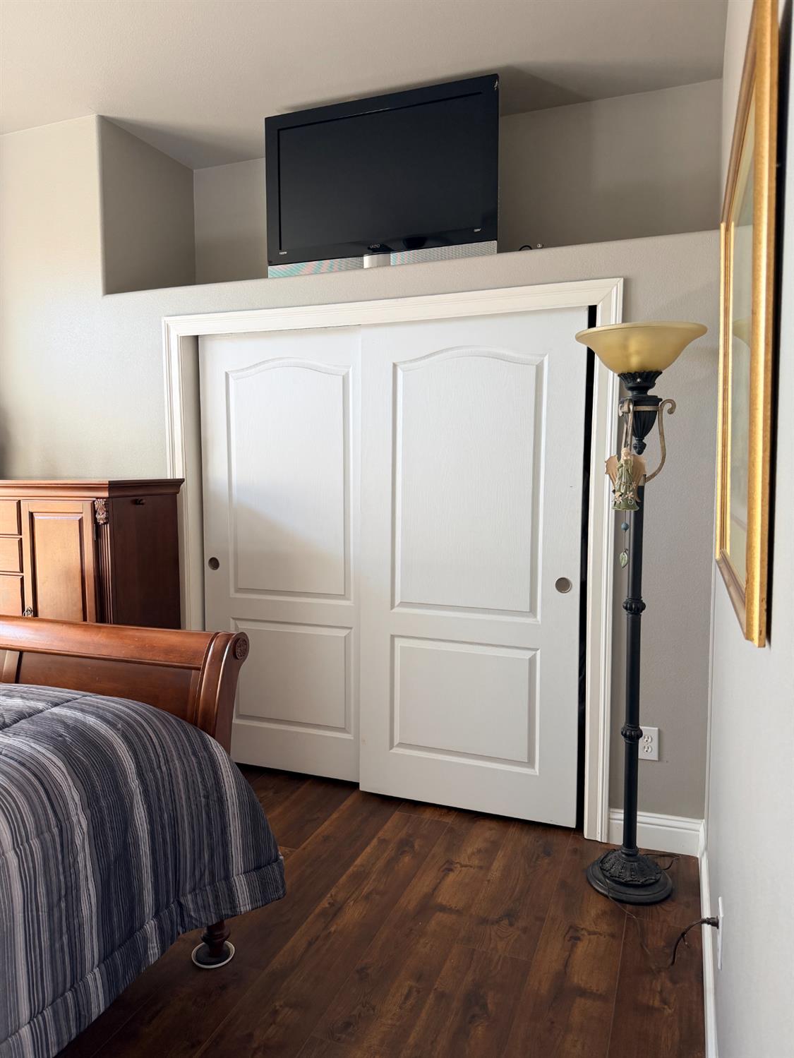 9556 Banderilla Dr, La Grange, CA 95329