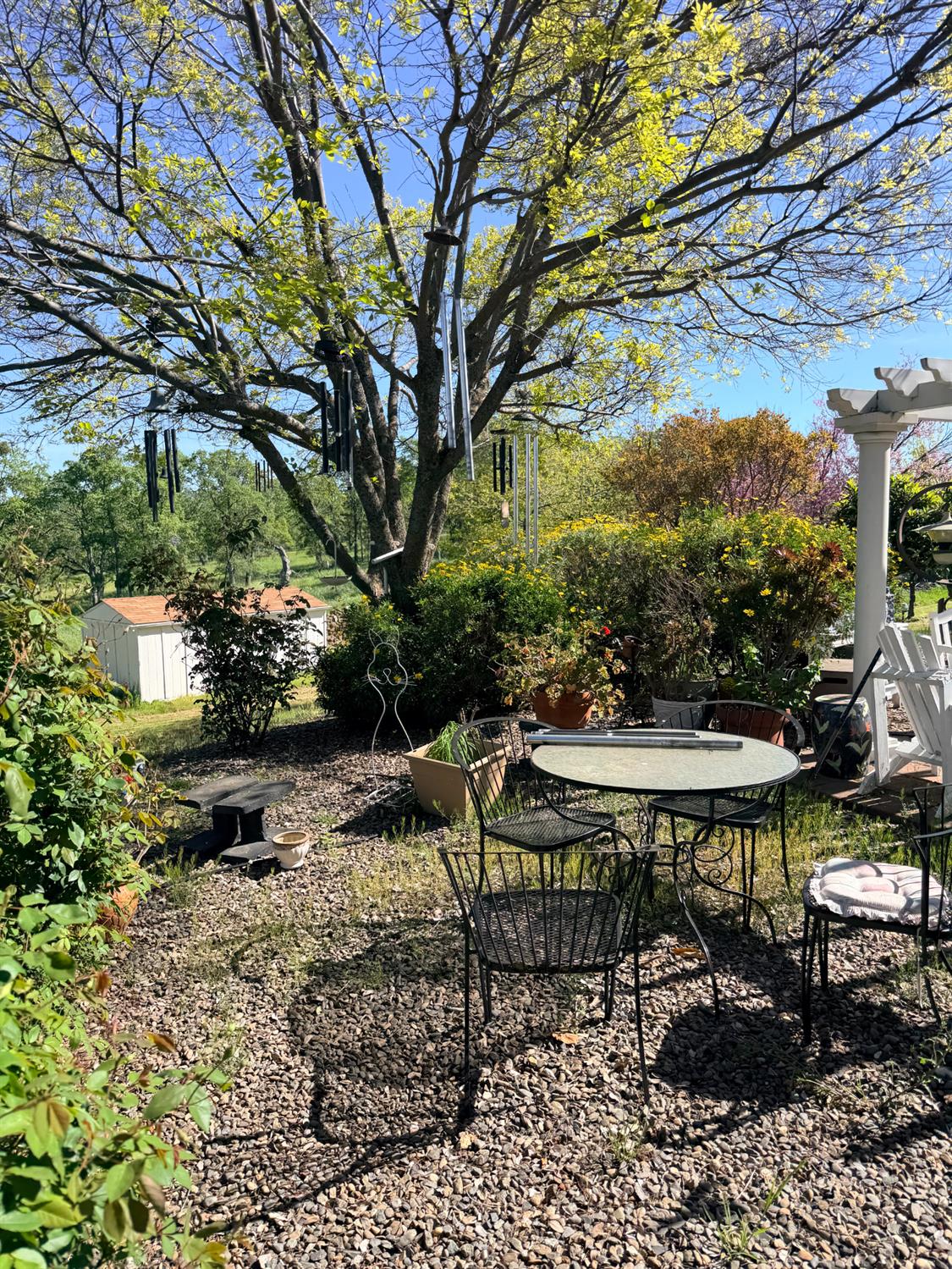 9556 Banderilla Dr, La Grange, CA 95329